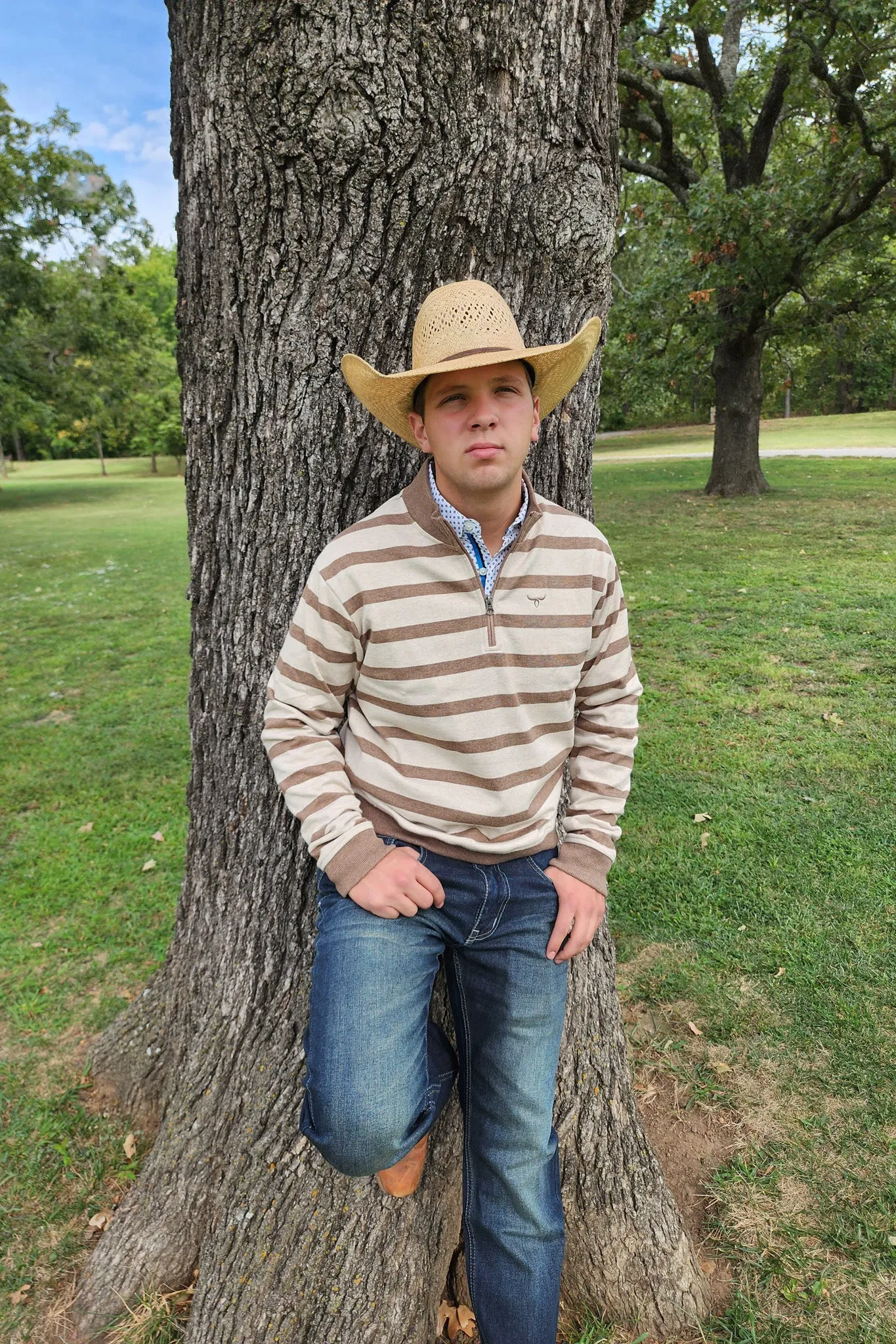 1/4 Zip Pullover