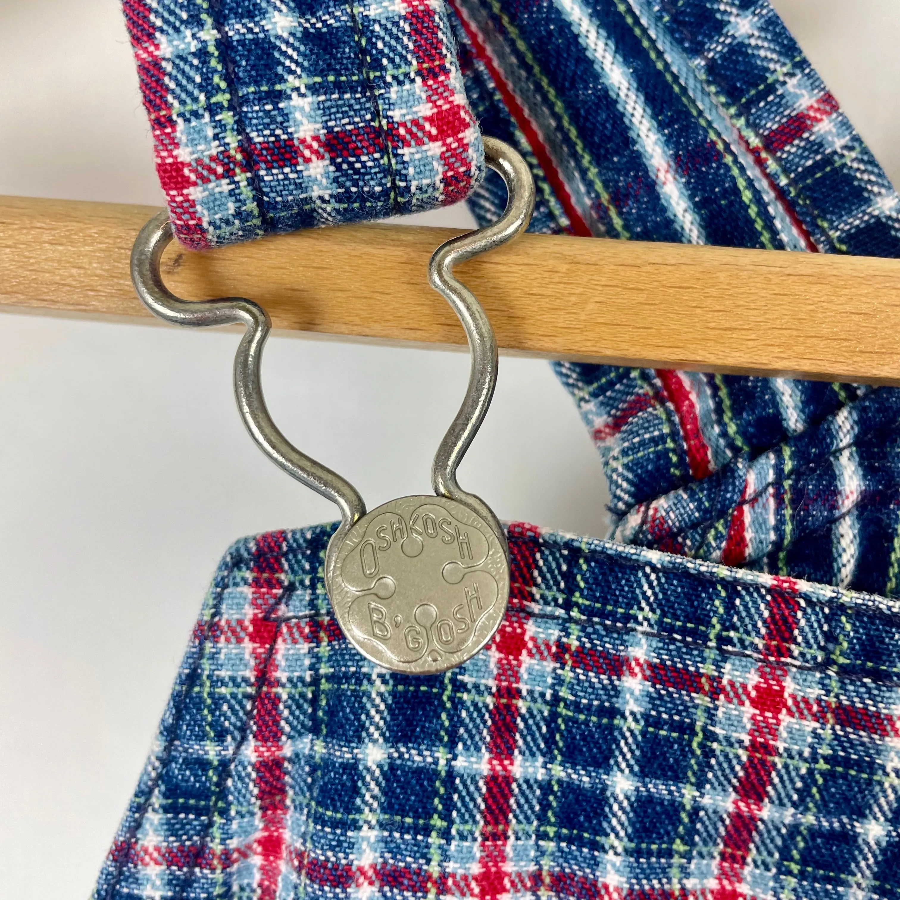 1990s/00s Osh Kosh B’gosh plaid vestback kids overalls