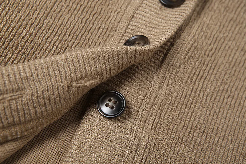 Autumn New Fashion Women's V-Neck Mid-Length Single-Breasted Long-Sleeve Knitted Coat. C-240826-1