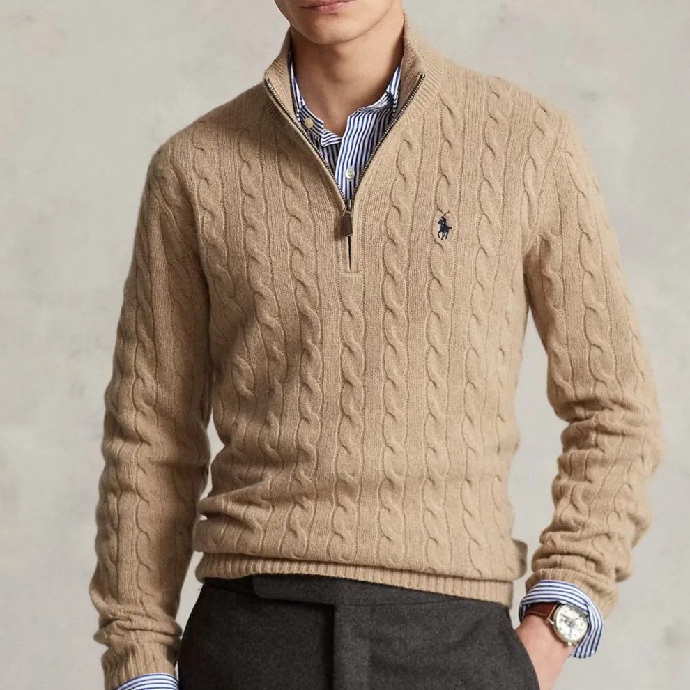 Cable-Knit Wool-Pullover