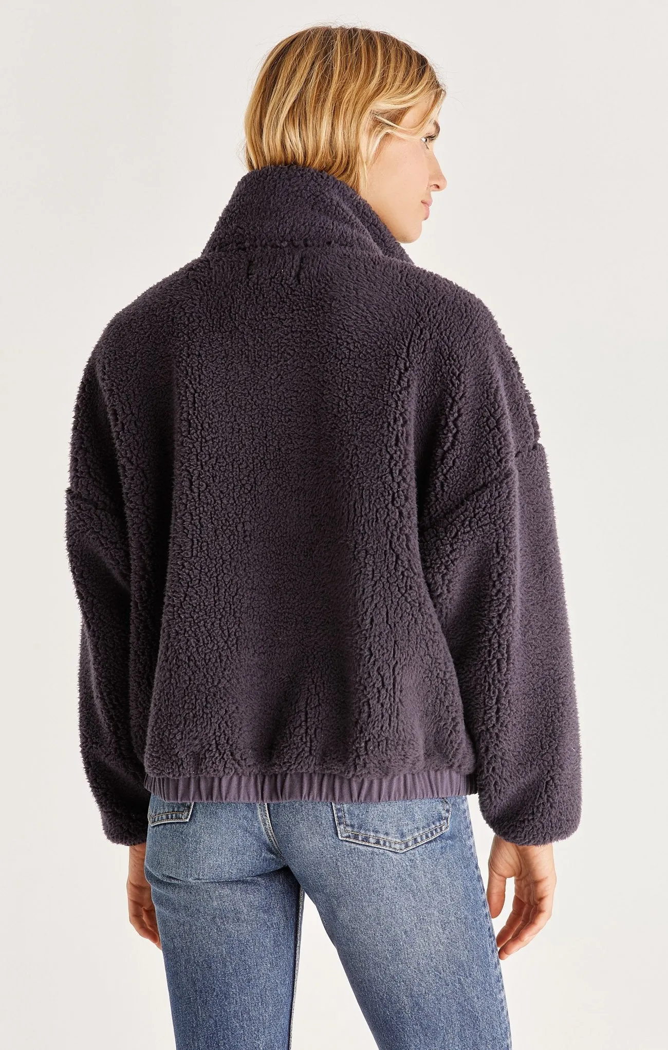 Dakota sherpa jacket in shadow