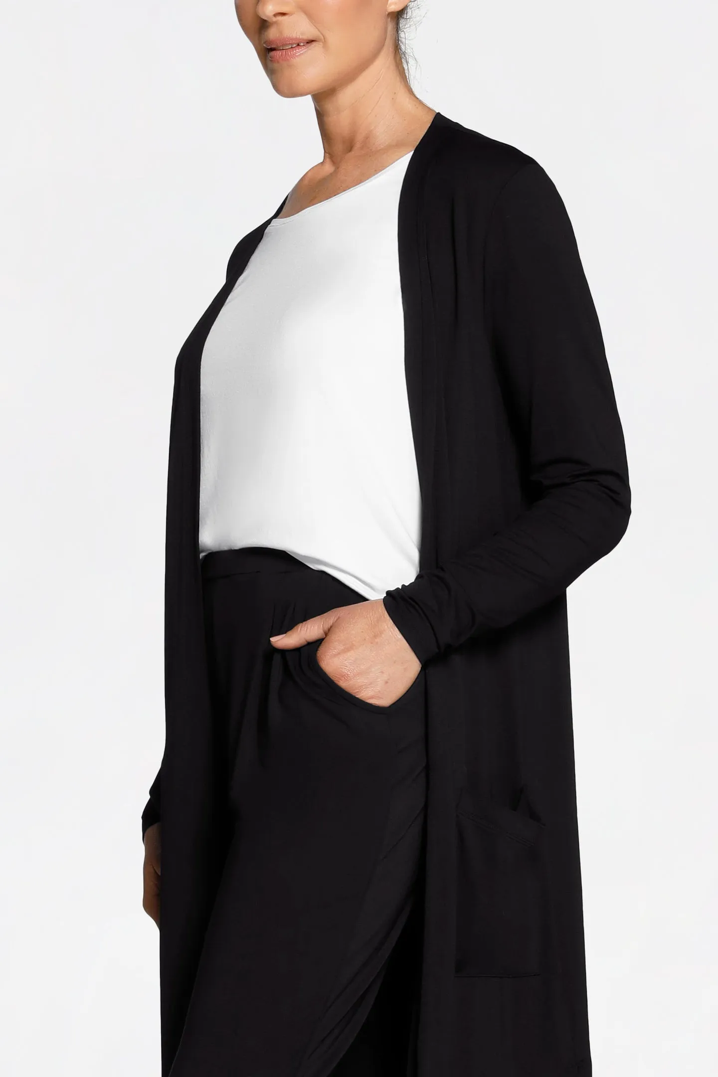 ESSENTIAL CARDIGAN