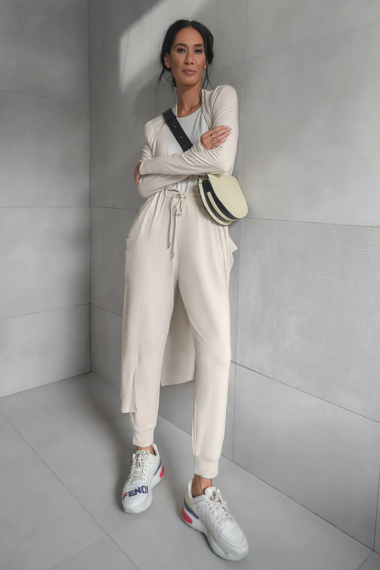 ESSENTIAL CARDIGAN