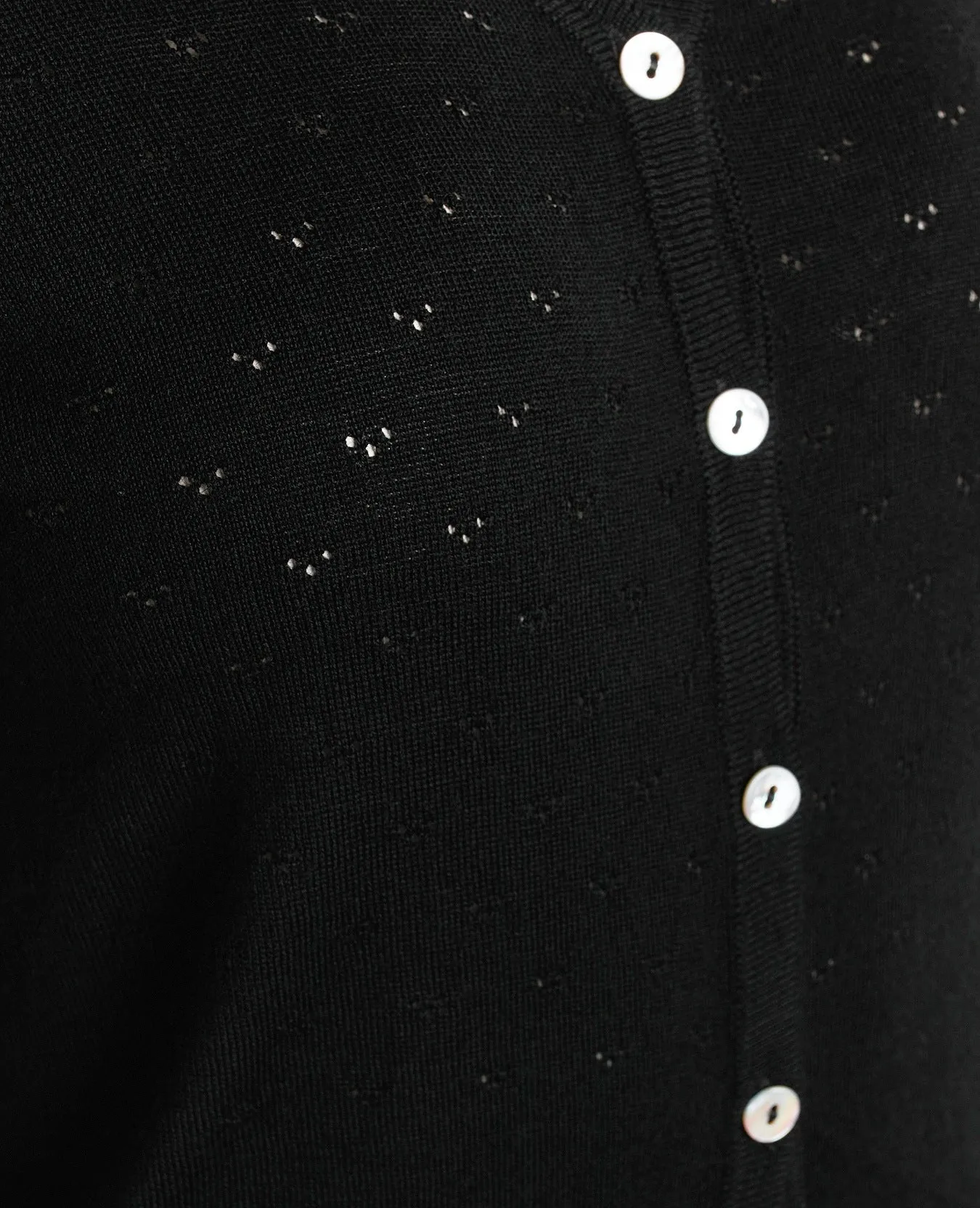 ESSENTIAL MERINO KNIT CARDIGAN