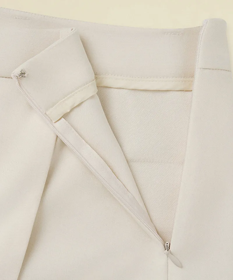 FORDI Pocket Wool Wrap shorts - Ivory