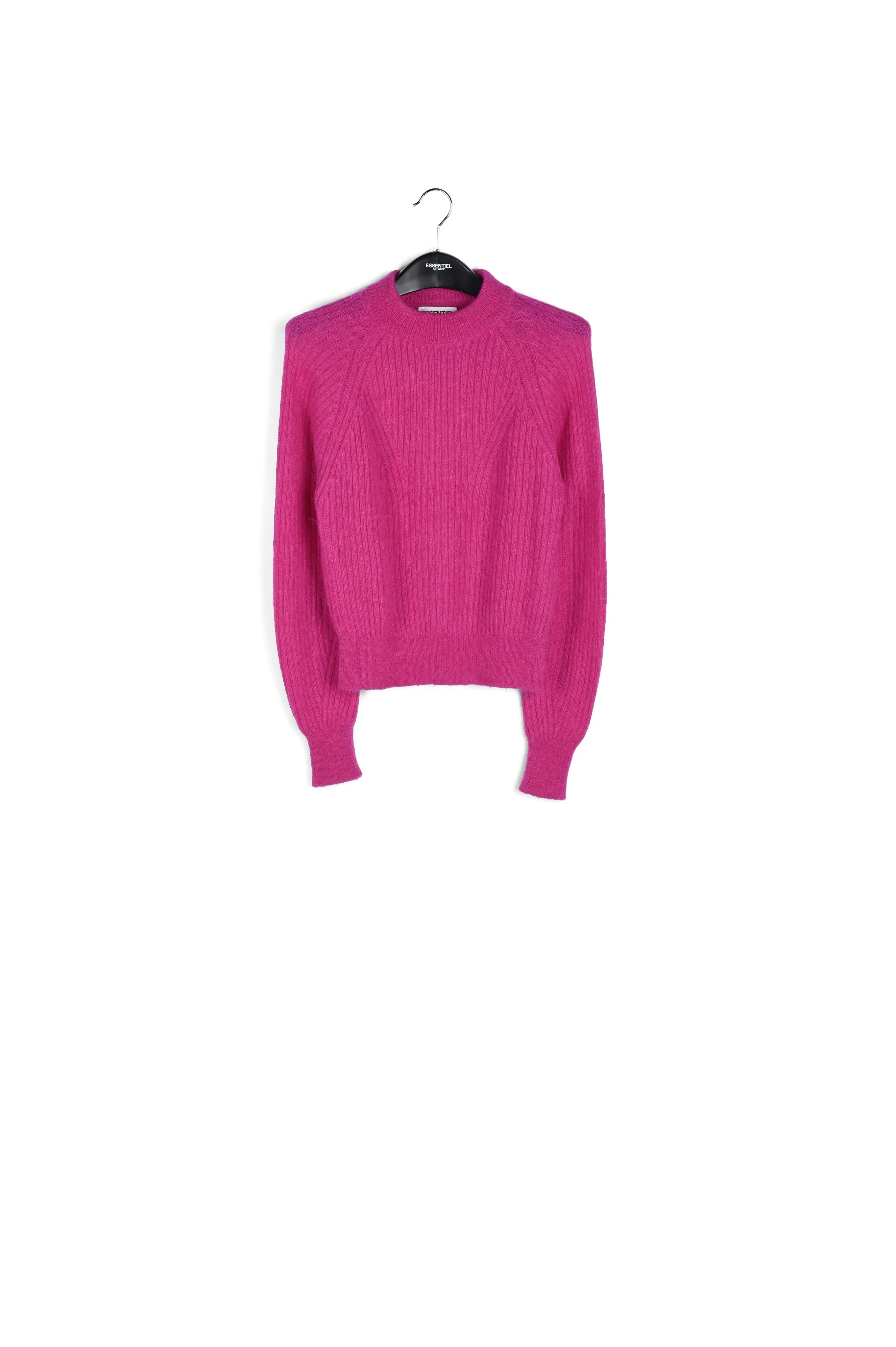 Fuchsia fitted knit sweater