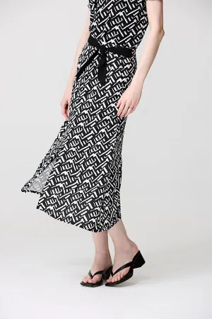 GEOMETRIC PRINT SKIRT