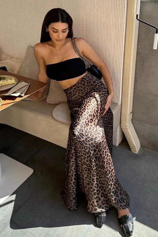 Leopard Print Maxi Skirt - Flowing Silhouette
