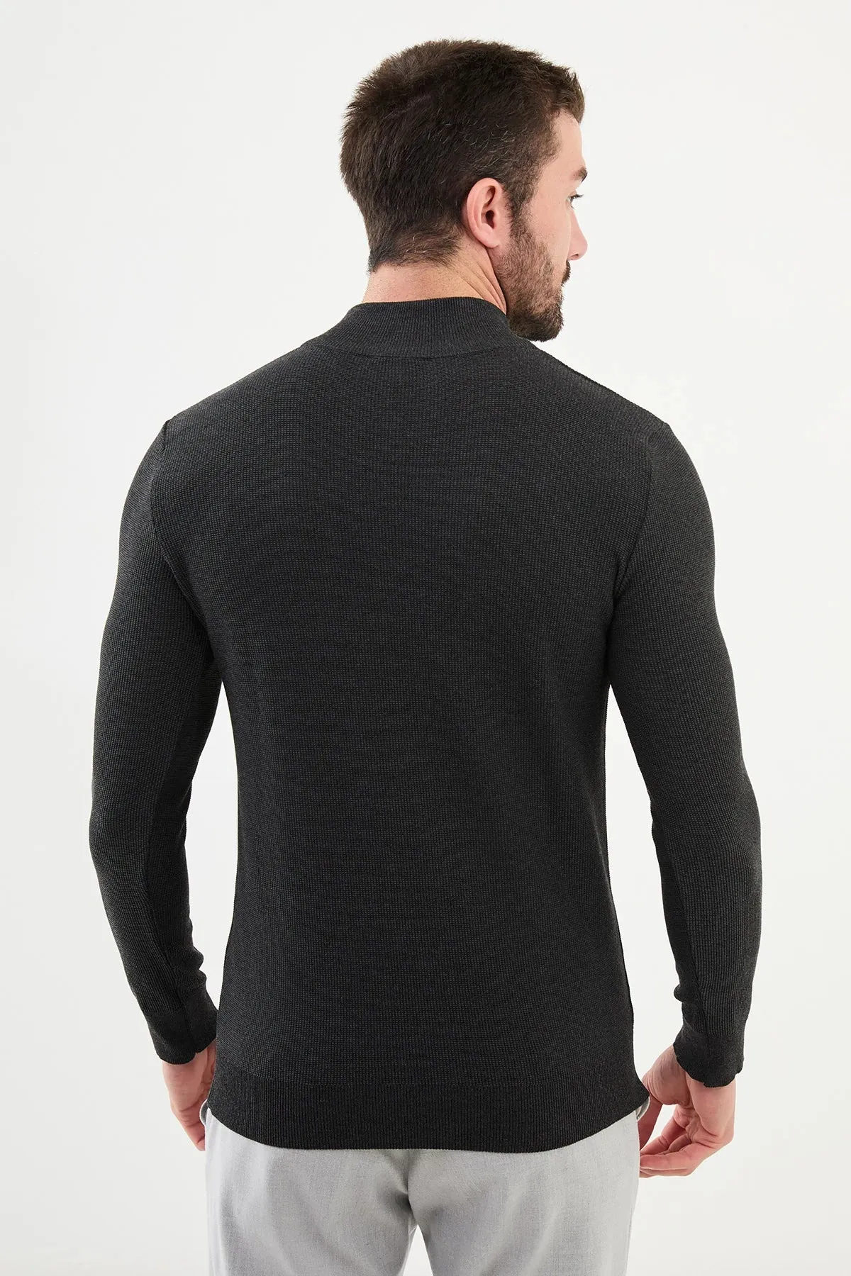 Men’s Sweaters Collection - Premium Knitwear for Modern Style