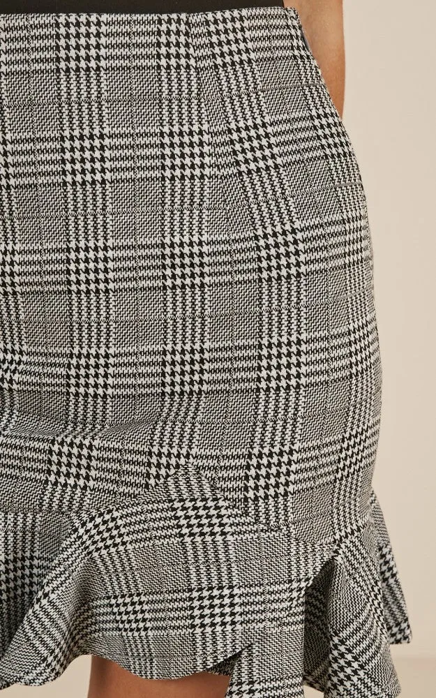Plaid Fashion Versatile Lotus Leaf Skirt