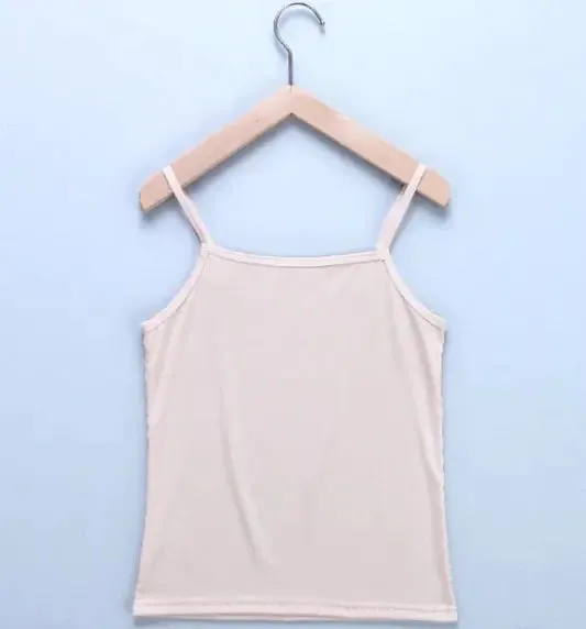 Round Of Solid Color Sleeveless Top