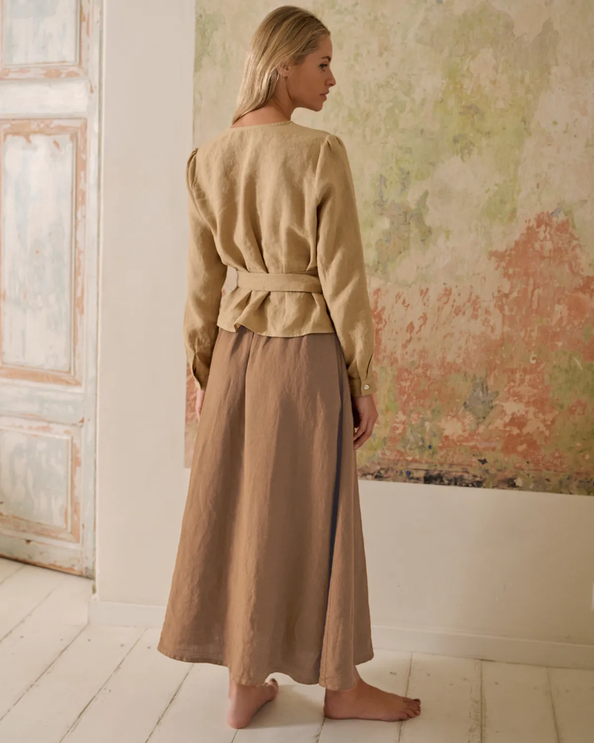 Shaina - Linen Skirt in Walnut