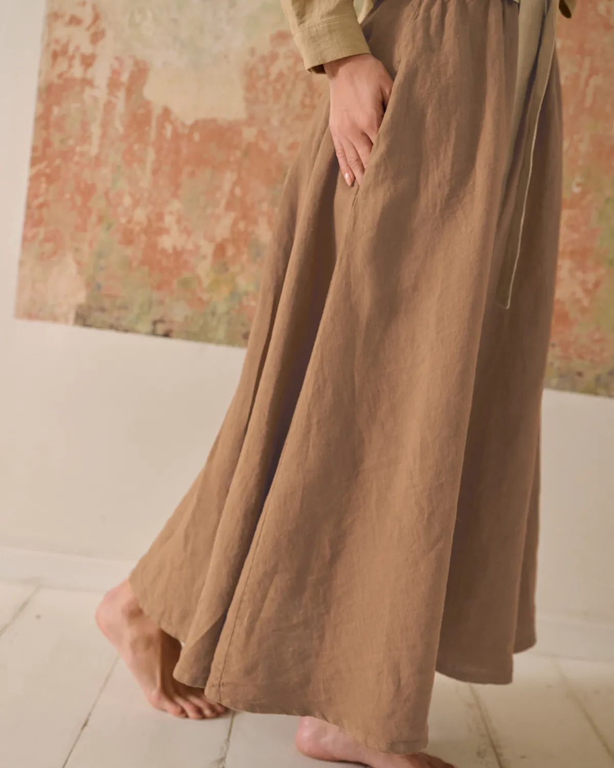 Shaina - Linen Skirt in Walnut