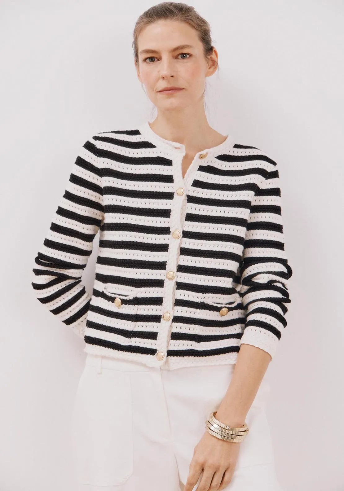 Short Jacket With Buttons - Black