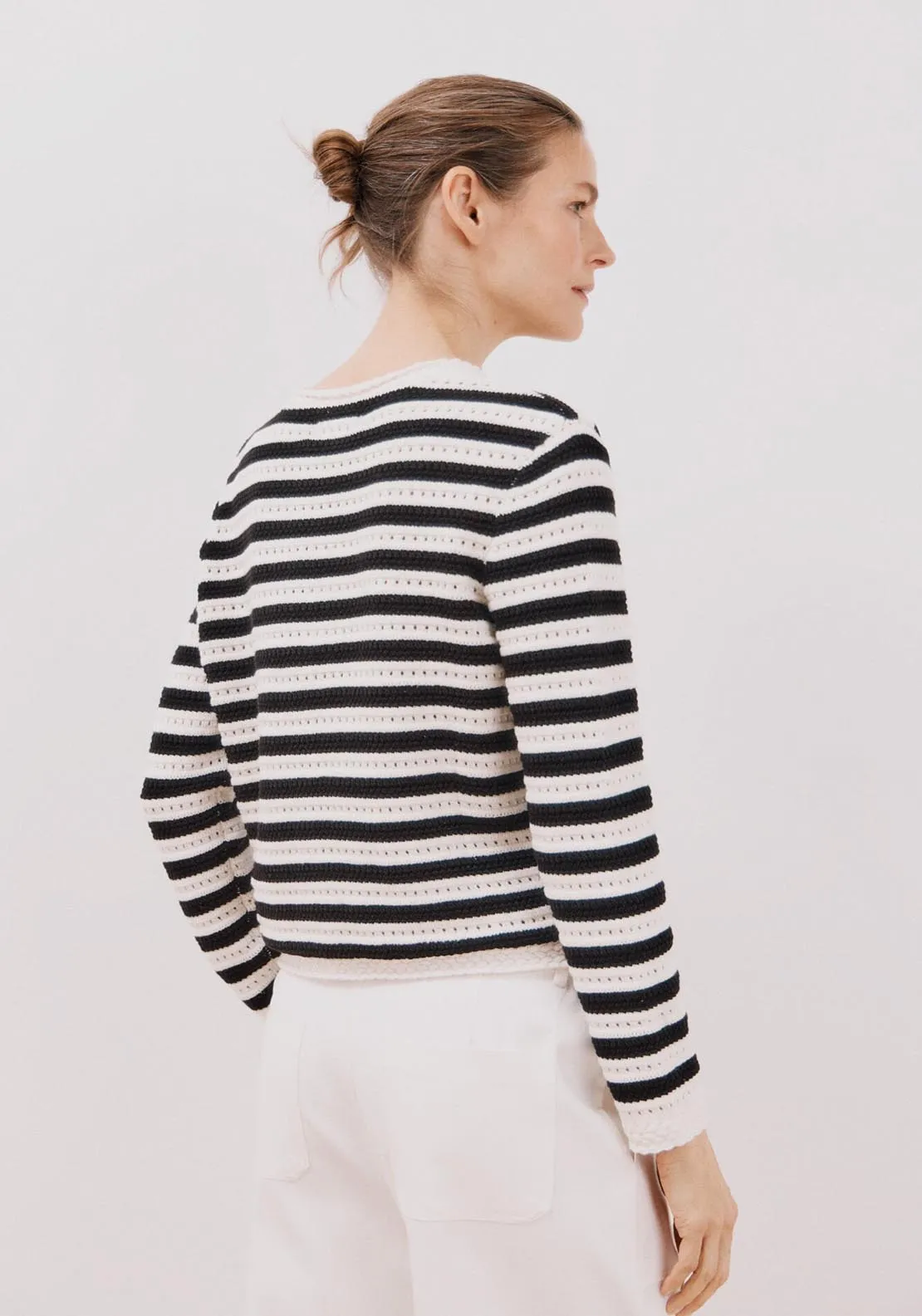 Short Jacket With Buttons - Black