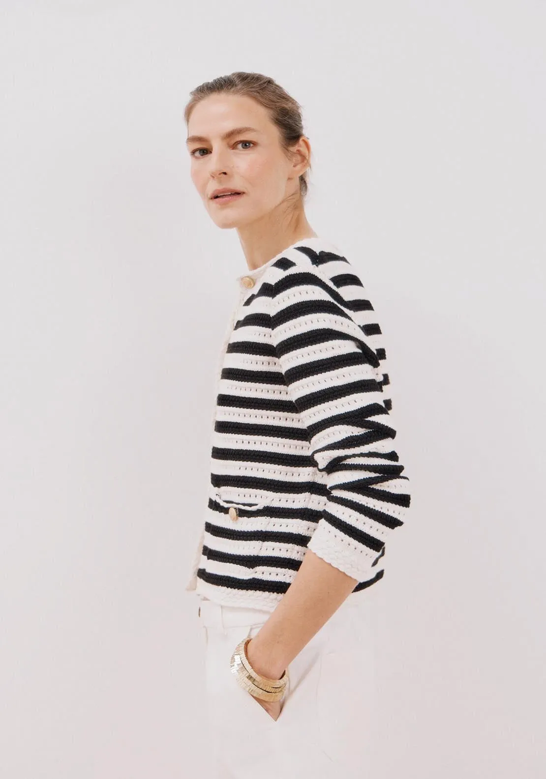 Short Jacket With Buttons - Black
