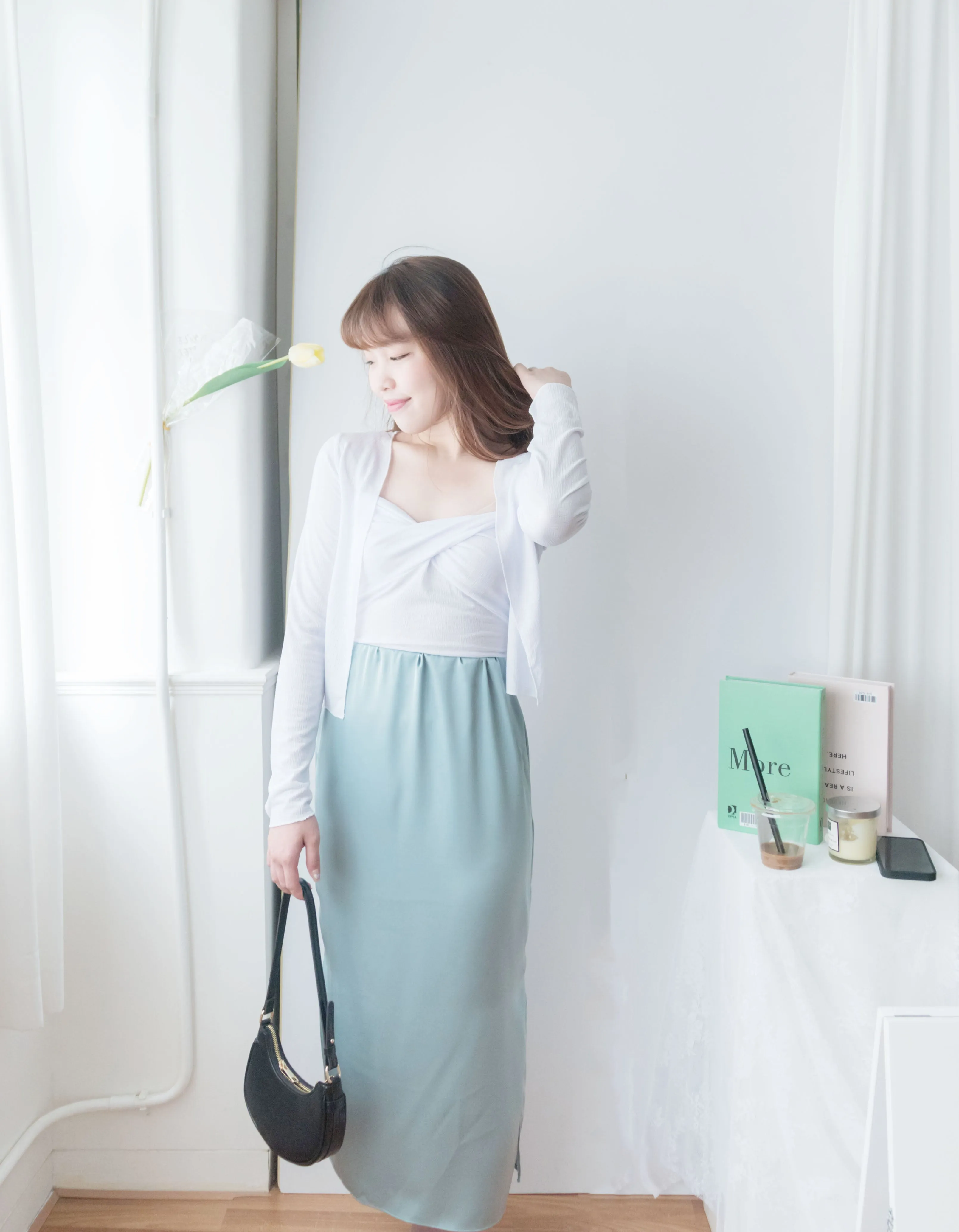 Simple Elegant 光澤湖水藍側開叉修身長裙, Skirt/ SK8631