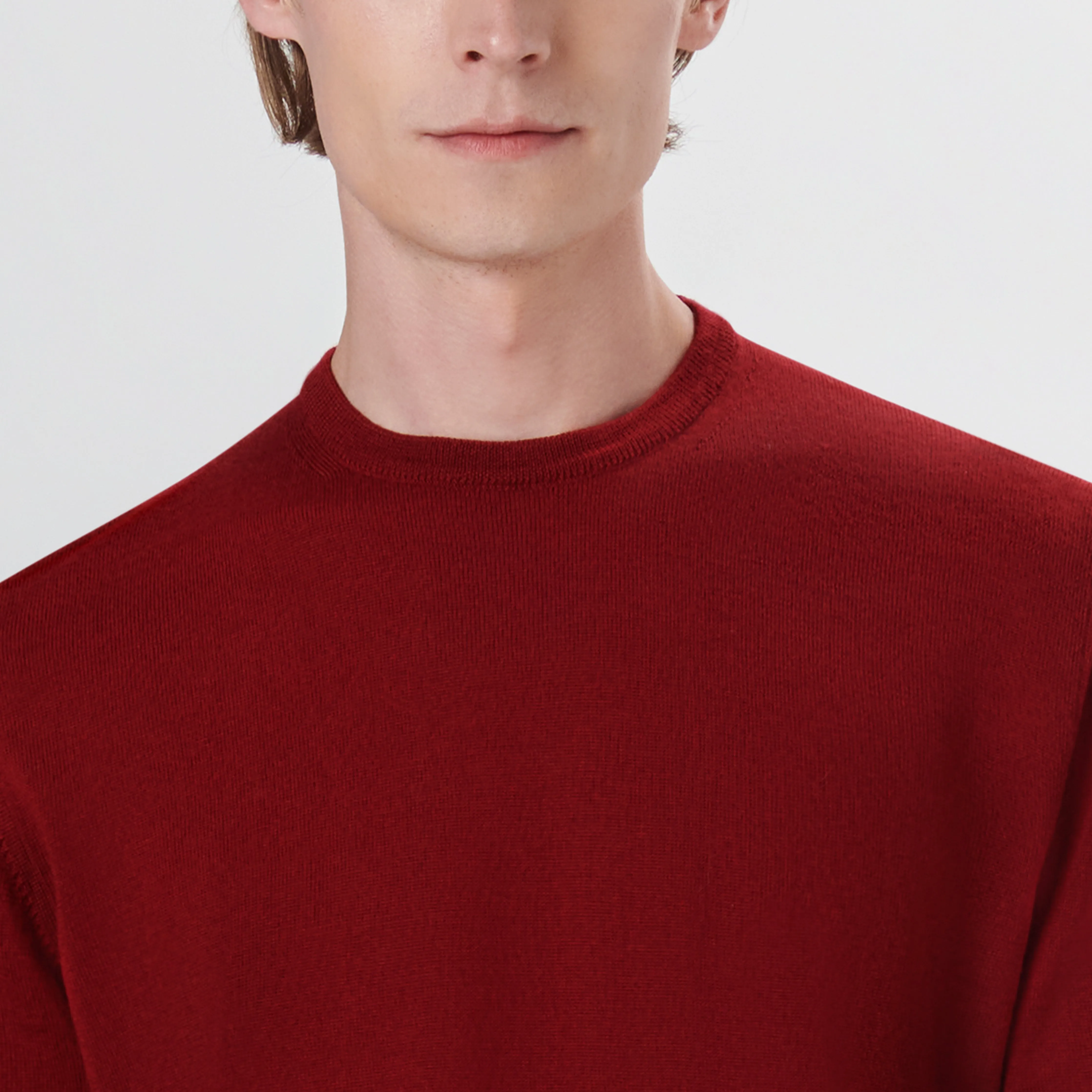 Super Merino Crew Neck Solid Sweater