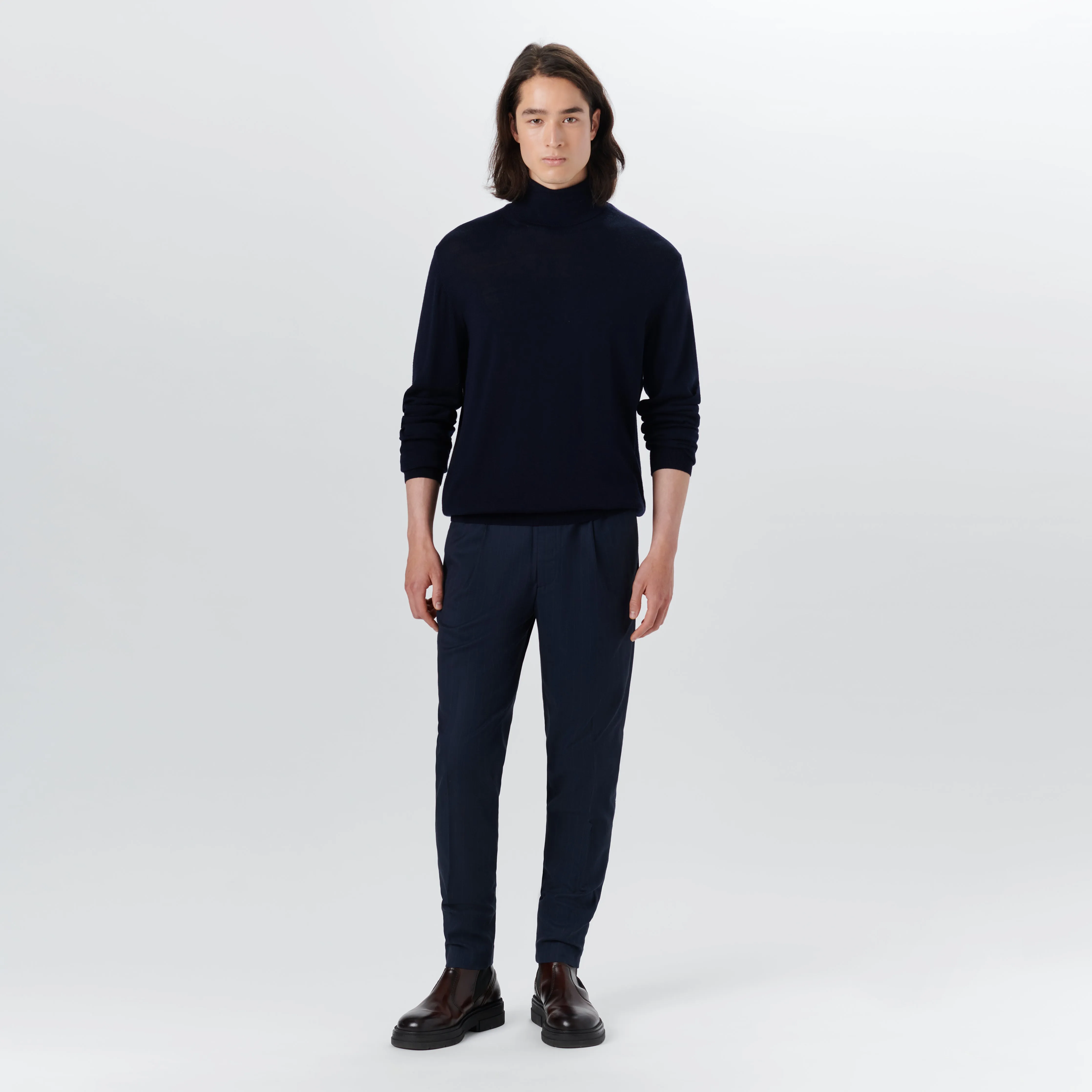 Super Merino Turtle Neck Solid Sweater