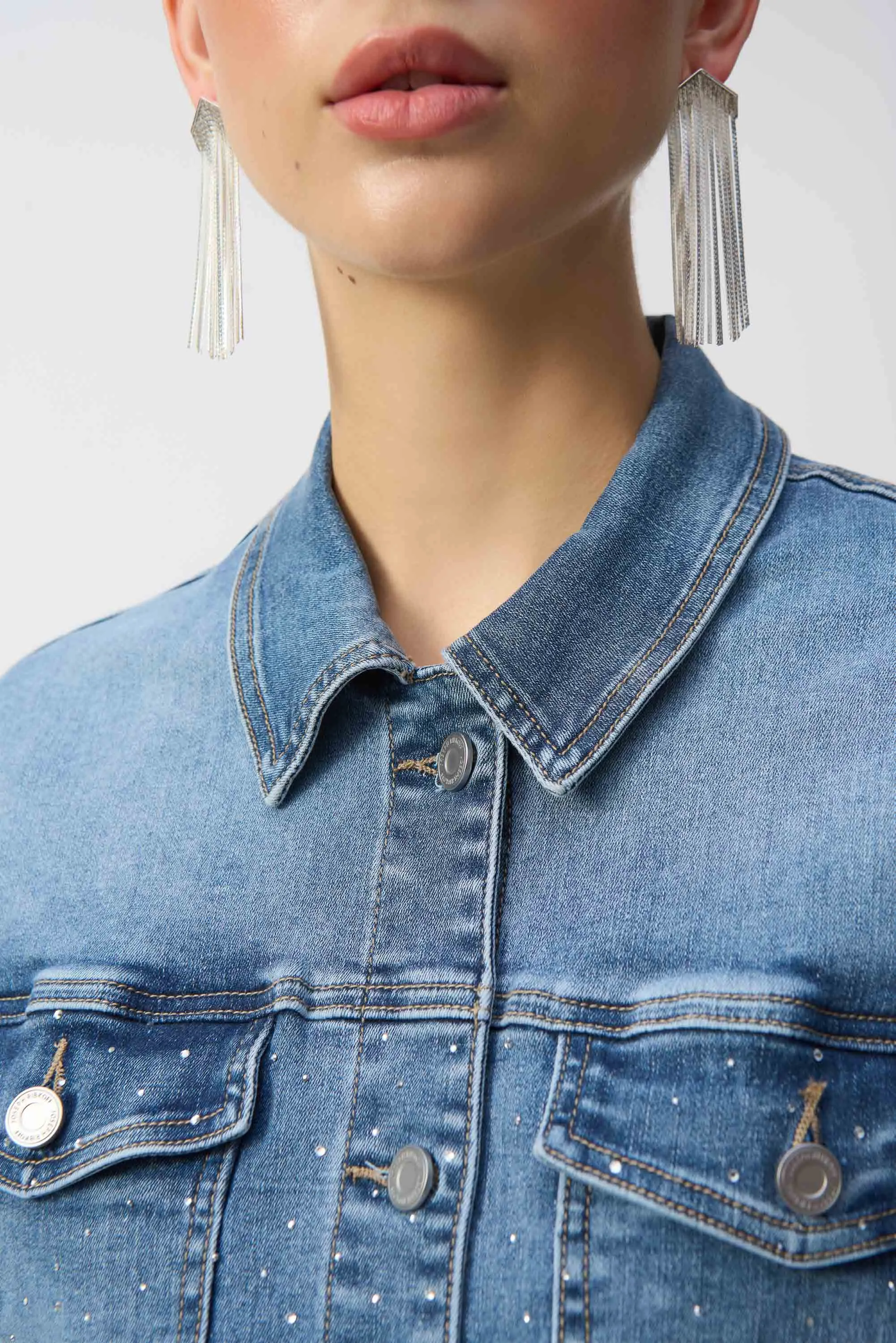 Vintage Blue Stretch Denim Jacket with Embroidery
